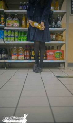 女特工