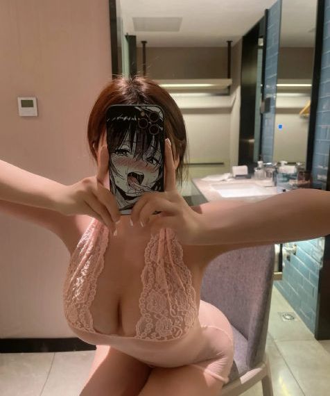 金瓶双梅