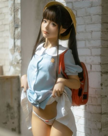 年轻的
