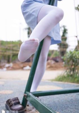 年轻女房东2李采潭国语