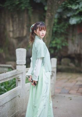 义姐是不良妈妈授乳中