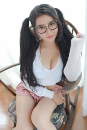 免费午夜视频