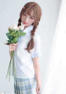 电影 游泳池 完整在线播放