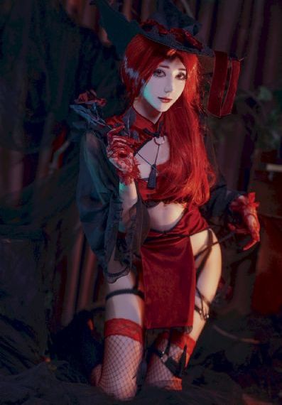 二十五岁女高中生