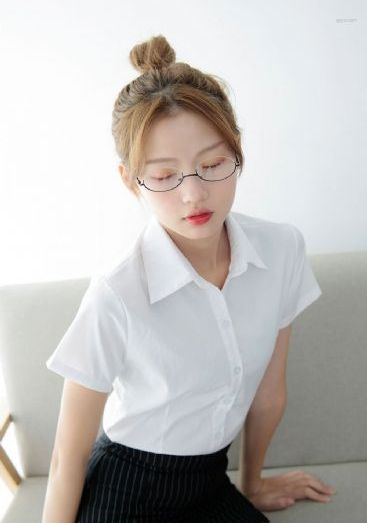 爱丽丝梦游仙境国语