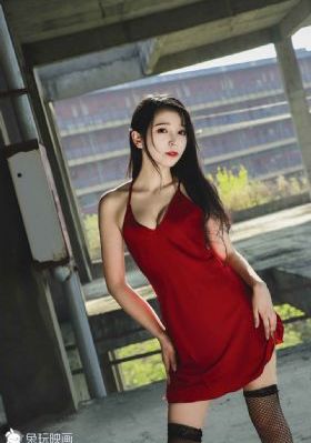 《年轻的嫂子》