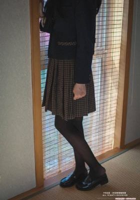 潜伏 在线